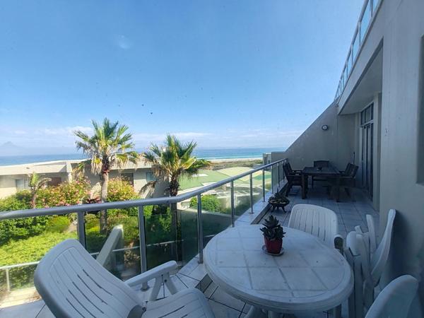 Property For Sale in Bloubergstrand, Cape Town