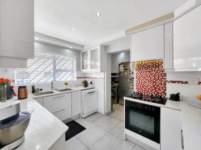 House For Rent in Rondebosch East, Cape Town