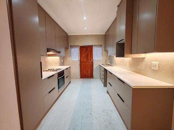 House For Rent in Kenwyn, Cape Town